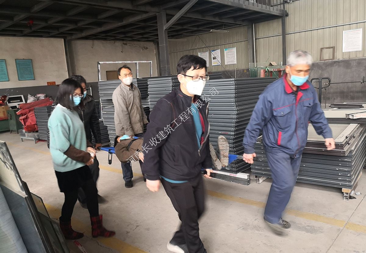 高空坠落救护演练